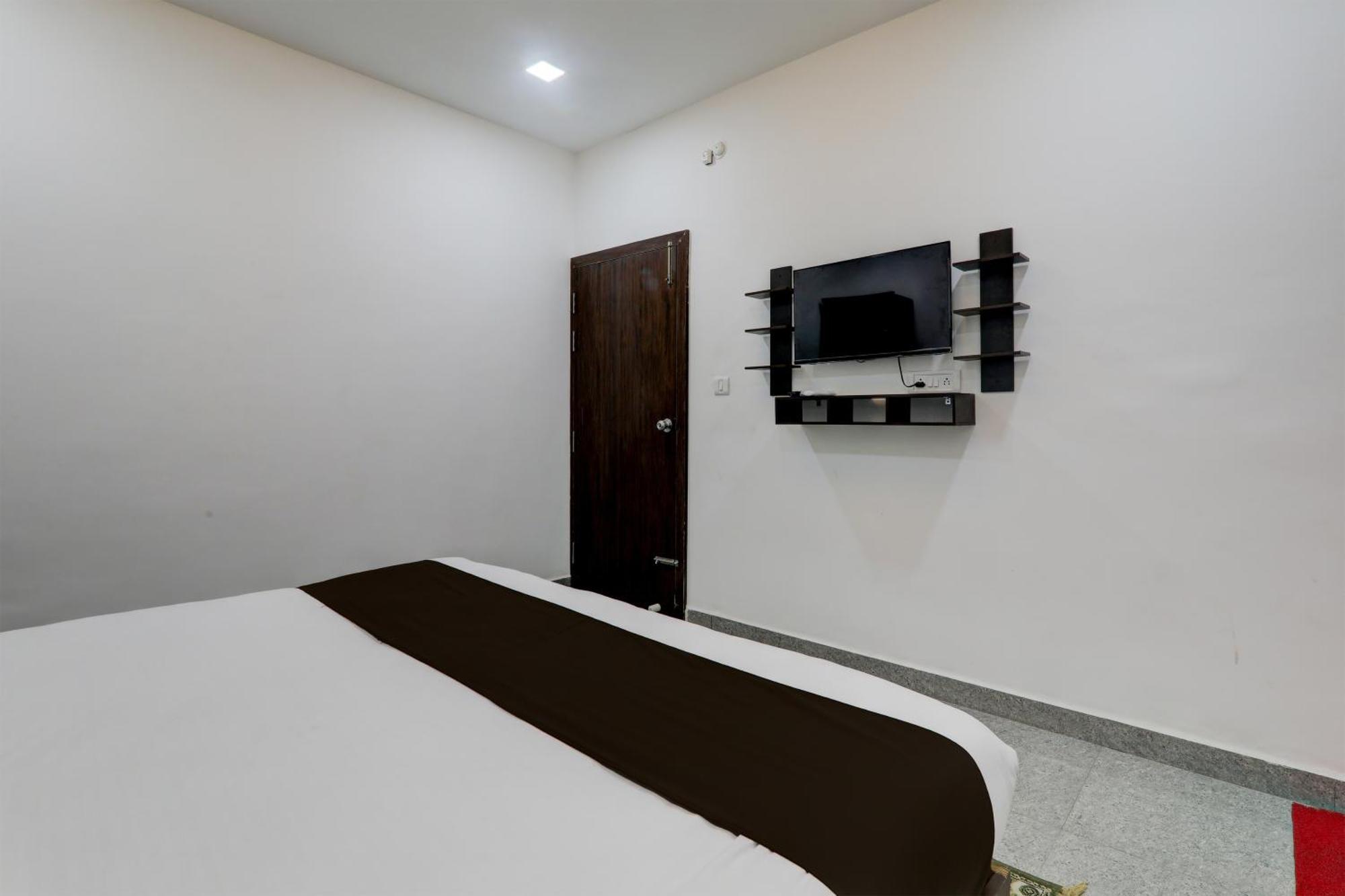 לקנאו Super Hotel O Flagship Hotel Mk Palace מראה חיצוני תמונה